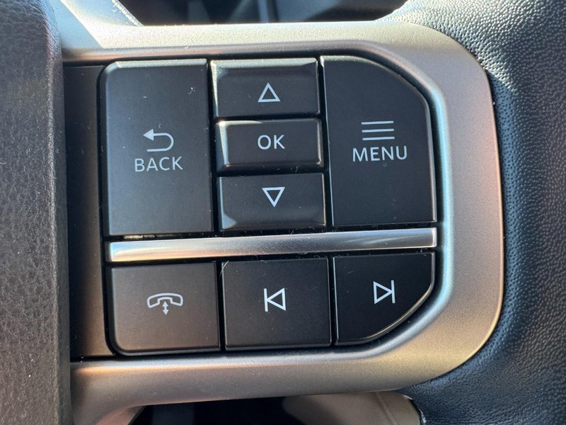 Ford Expedition Vehicle Full-screen Gallery Image 19