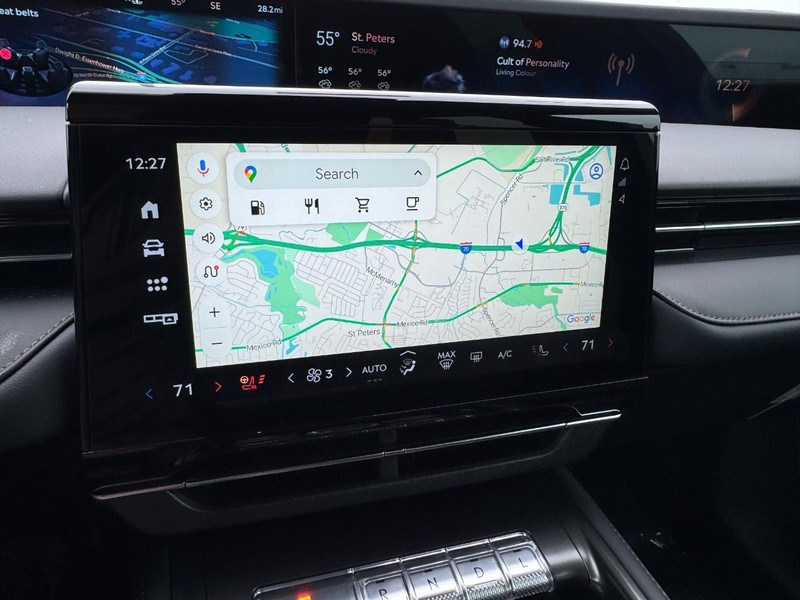 Lincoln Nautilus Vehicle Full-screen Gallery Image 23