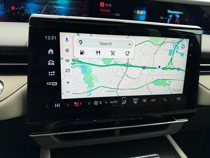 Lincoln Nautilus Vehicle Full-screen Gallery Image 23