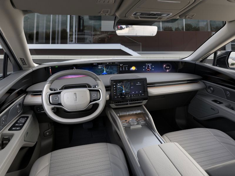 Lincoln Nautilus Vehicle Full-screen Gallery Image 09