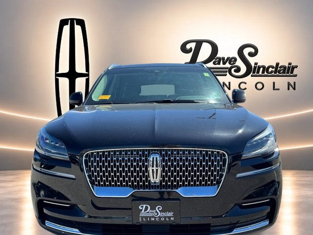 2024 Lincoln Aviator Reserve thumbnail image 02