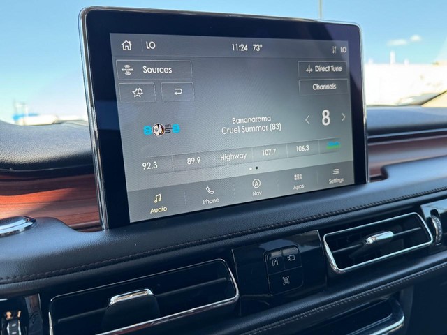 2024 Lincoln Aviator Reserve thumbnail image 16