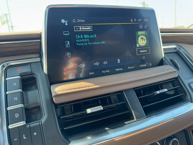 2024 Chevrolet Tahoe High Country thumbnail image 16