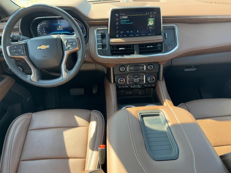 Chevrolet Tahoe Vehicle Full-screen Gallery Image 09