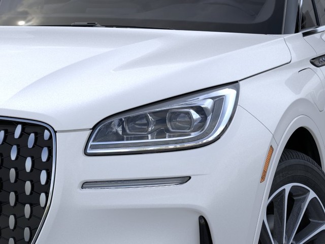 2025 Lincoln Corsair Grand Touring thumbnail image 18