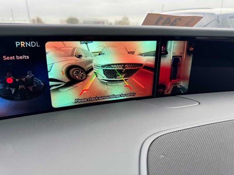 Lincoln Nautilus Vehicle Full-screen Gallery Image 24