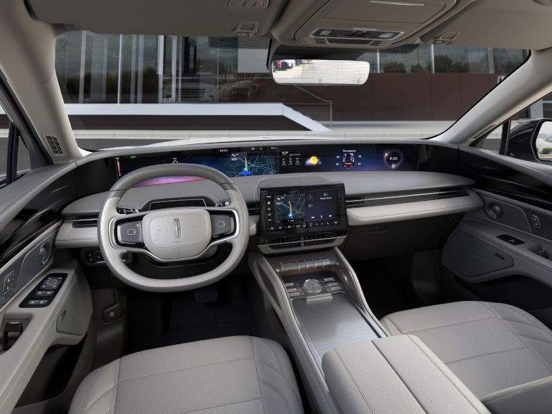 Lincoln Nautilus Vehicle Full-screen Gallery Image 09