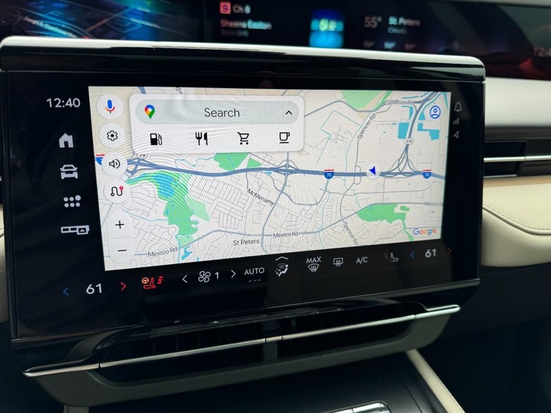 Lincoln Nautilus Vehicle Full-screen Gallery Image 23