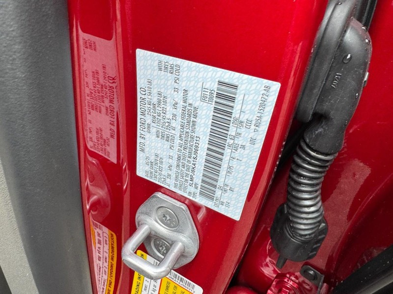 Lincoln Nautilus Vehicle Full-screen Gallery Image 28