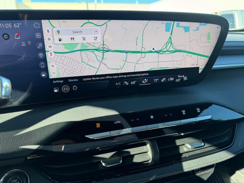 Buick Enclave Vehicle Full-screen Gallery Image 23