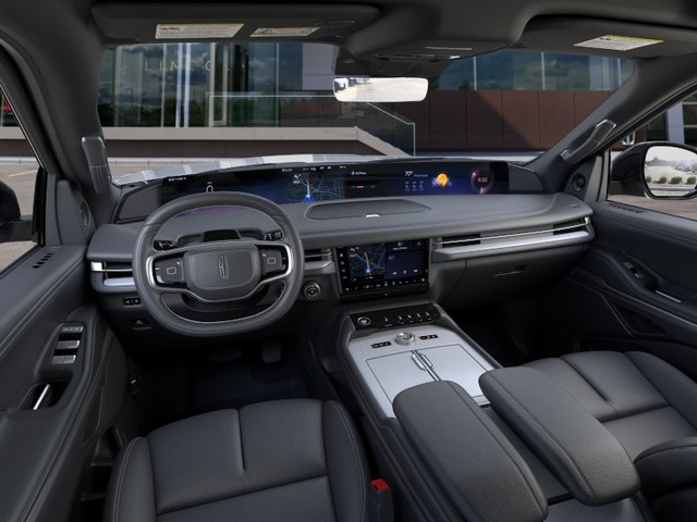 2025 Lincoln Navigator L Reserve thumbnail image 09