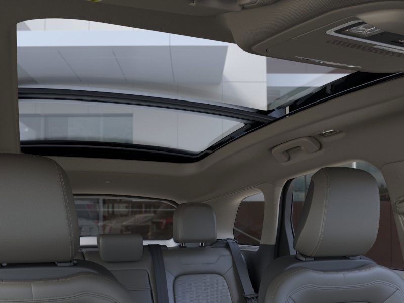 Lincoln Corsair Vehicle Full-screen Gallery Image 22