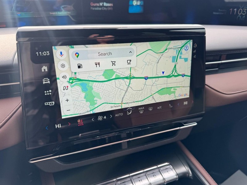 Lincoln Nautilus Vehicle Full-screen Gallery Image 23