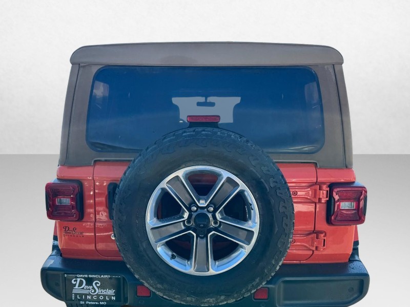 Jeep Wrangler Unlimited Vehicle Full-screen Gallery Image 06