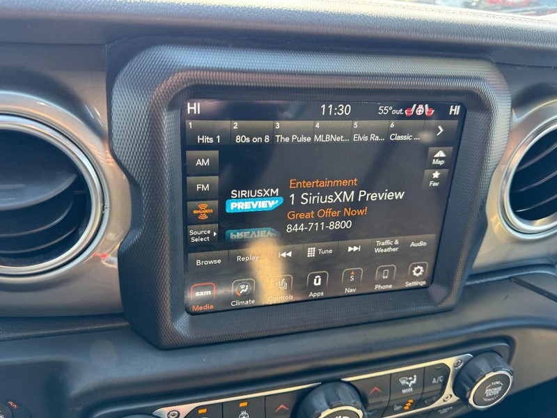 Jeep Wrangler Unlimited Vehicle Full-screen Gallery Image 19