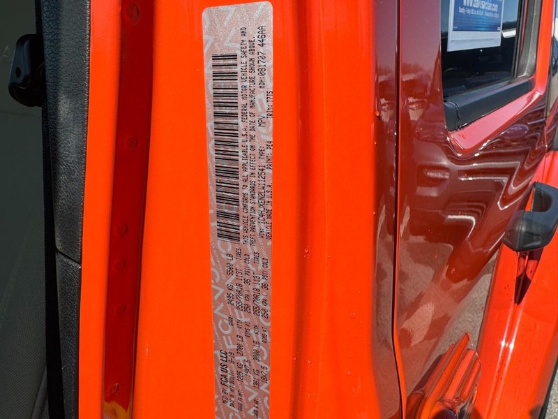 Jeep Wrangler Unlimited Vehicle Full-screen Gallery Image 26