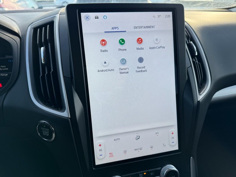 Ford Edge Vehicle Full-screen Gallery Image 23