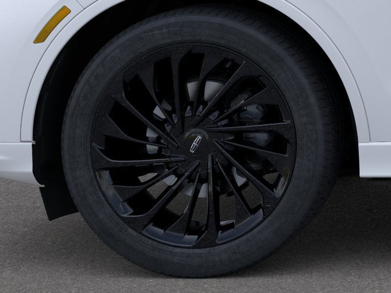 Lincoln Aviator Vehicle Full-screen Gallery Image 19