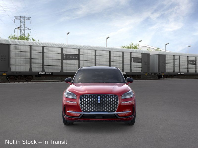 Lincoln Corsair Vehicle Full-screen Gallery Image 06