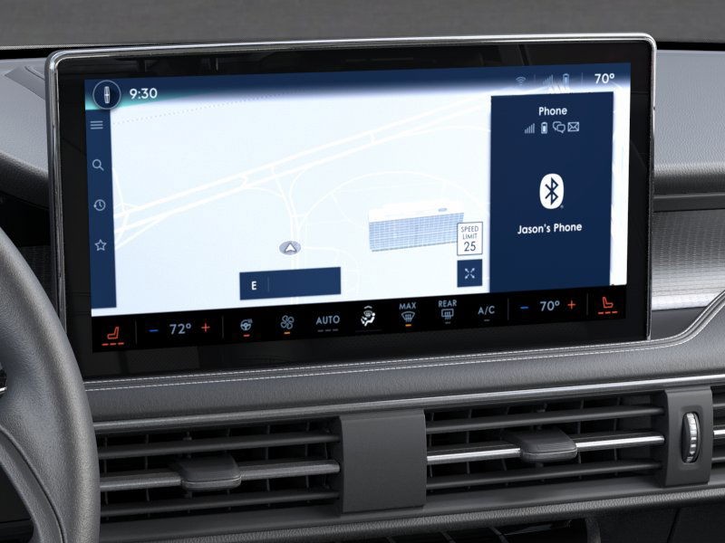 Lincoln Corsair Vehicle Full-screen Gallery Image 14
