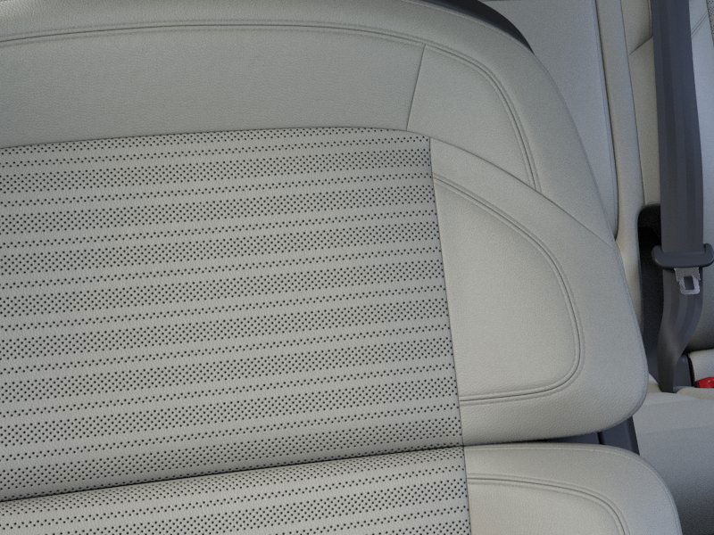 Lincoln Nautilus Vehicle Full-screen Gallery Image 16