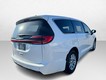 2025 Chrysler Pacifica Select thumbnail image 05