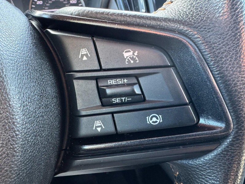 Subaru Outback Vehicle Full-screen Gallery Image 19