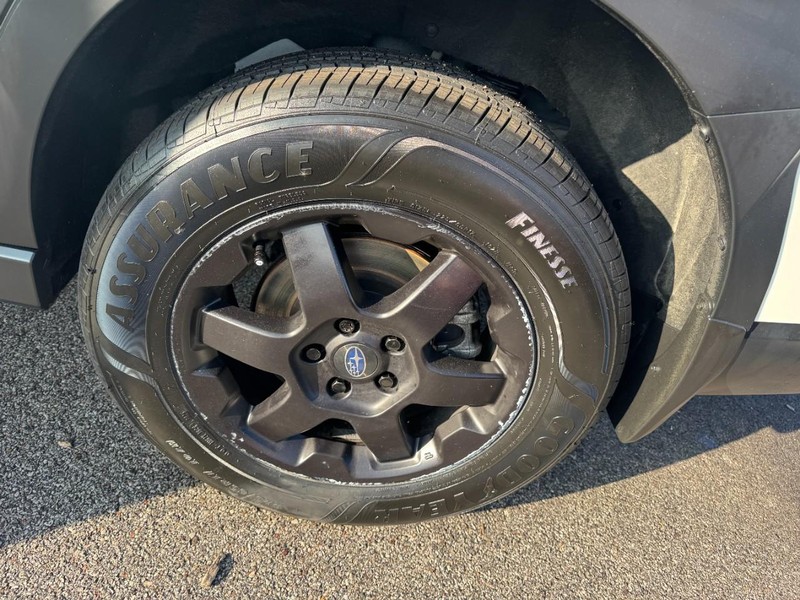 Subaru Outback Vehicle Full-screen Gallery Image 27