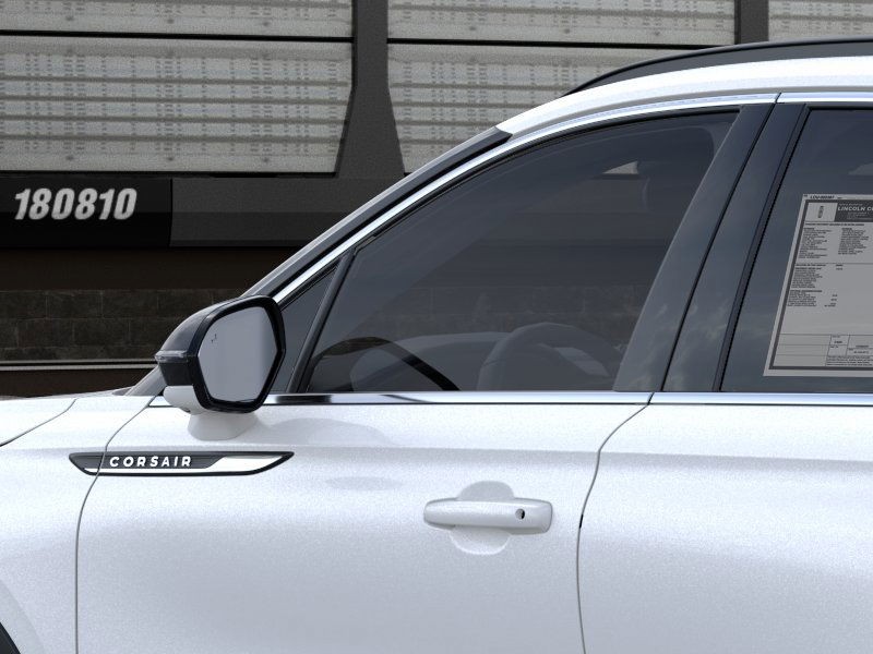 Lincoln Corsair Vehicle Full-screen Gallery Image 20