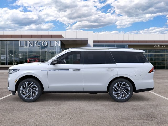 2026 Lincoln Navigator Leather thumbnail image 03