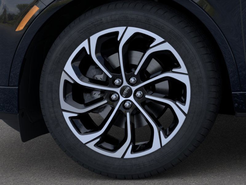 Lincoln Nautilus Vehicle Full-screen Gallery Image 19