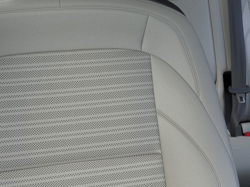 Lincoln Nautilus Vehicle Full-screen Gallery Image 16