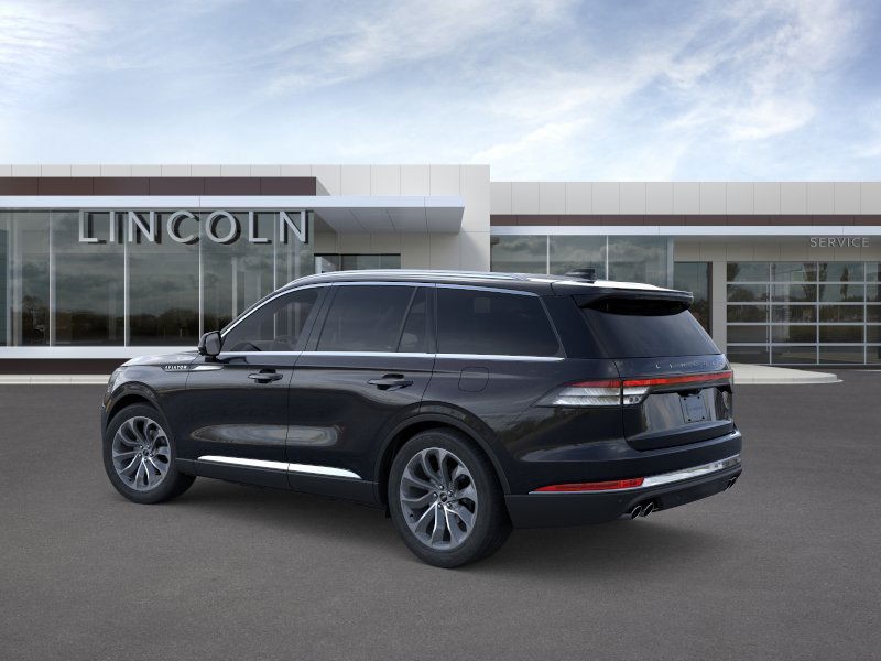 Lincoln Aviator Vehicle Full-screen Gallery Image 04