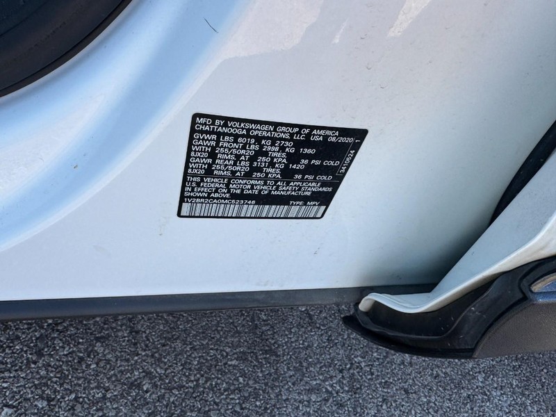 Volkswagen Atlas Vehicle Full-screen Gallery Image 28