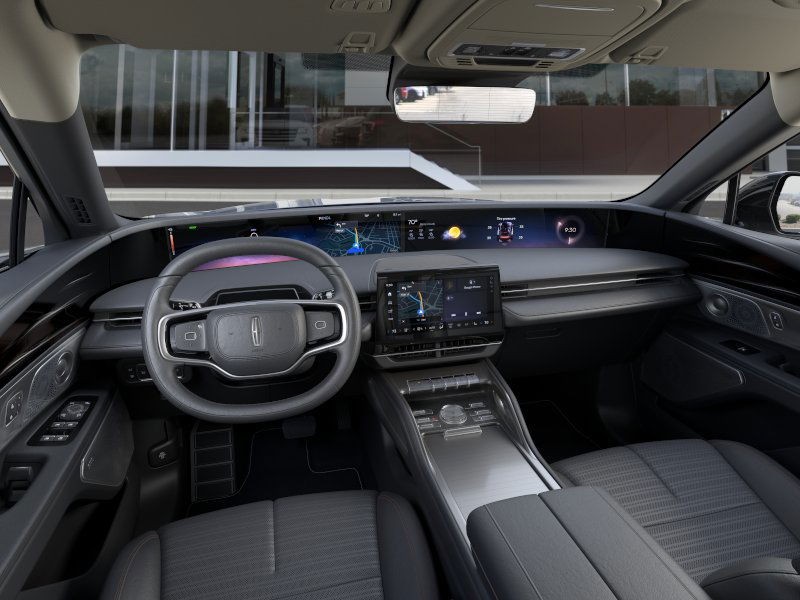 Lincoln Nautilus Vehicle Full-screen Gallery Image 09