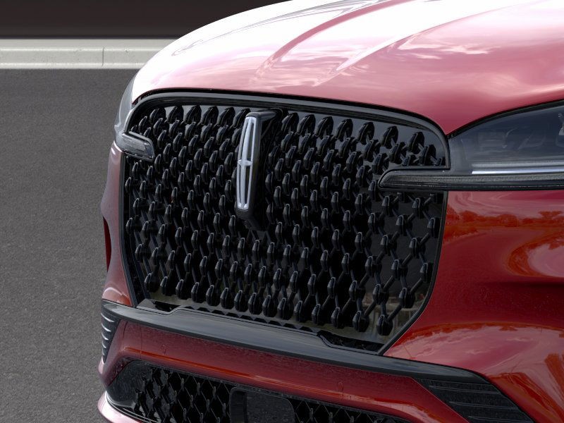 Lincoln Aviator Vehicle Full-screen Gallery Image 17