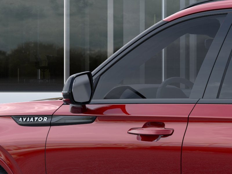 Lincoln Aviator Vehicle Full-screen Gallery Image 20