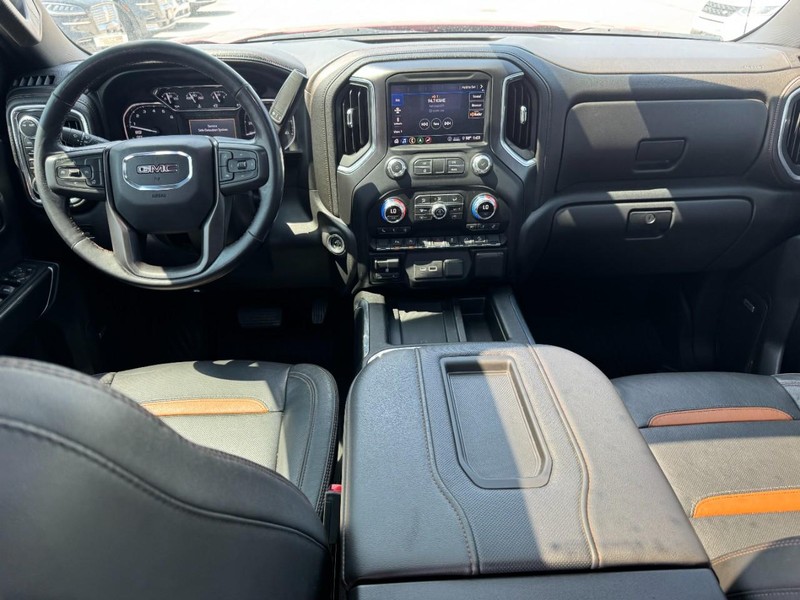 GMC Sierra 1500 Vehicle Full-screen Gallery Image 09