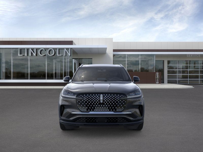 Lincoln Aviator Vehicle Full-screen Gallery Image 06