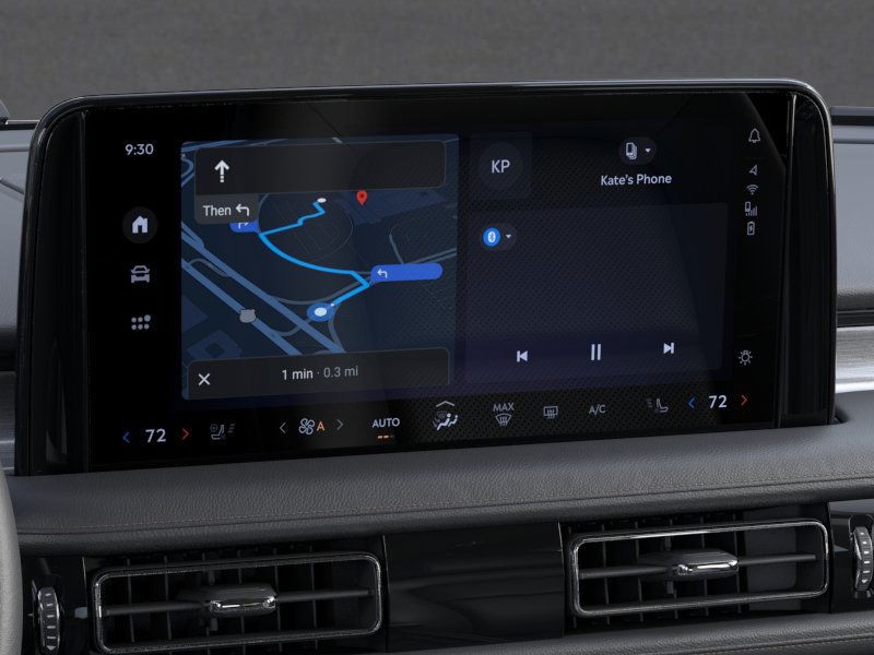 Lincoln Aviator Vehicle Full-screen Gallery Image 13