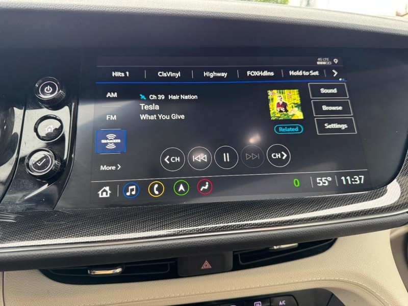 Buick Envision Vehicle Full-screen Gallery Image 16