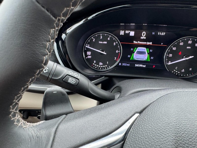 Buick Envision Vehicle Full-screen Gallery Image 20
