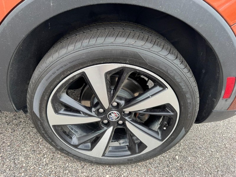 Buick Envision Vehicle Full-screen Gallery Image 27