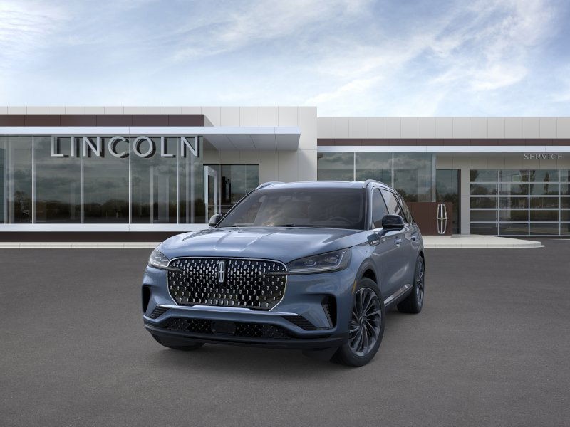 Lincoln Aviator Vehicle Full-screen Gallery Image 02