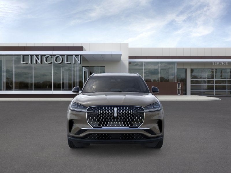 Lincoln Aviator Vehicle Full-screen Gallery Image 06