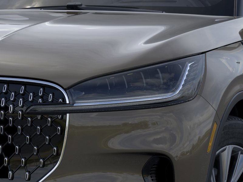 Lincoln Aviator Vehicle Full-screen Gallery Image 18