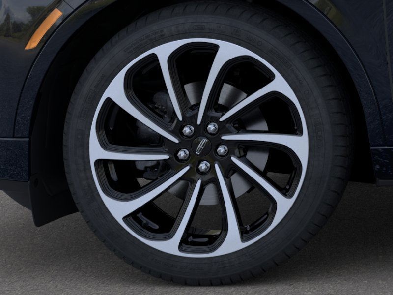 Lincoln Nautilus Vehicle Full-screen Gallery Image 19