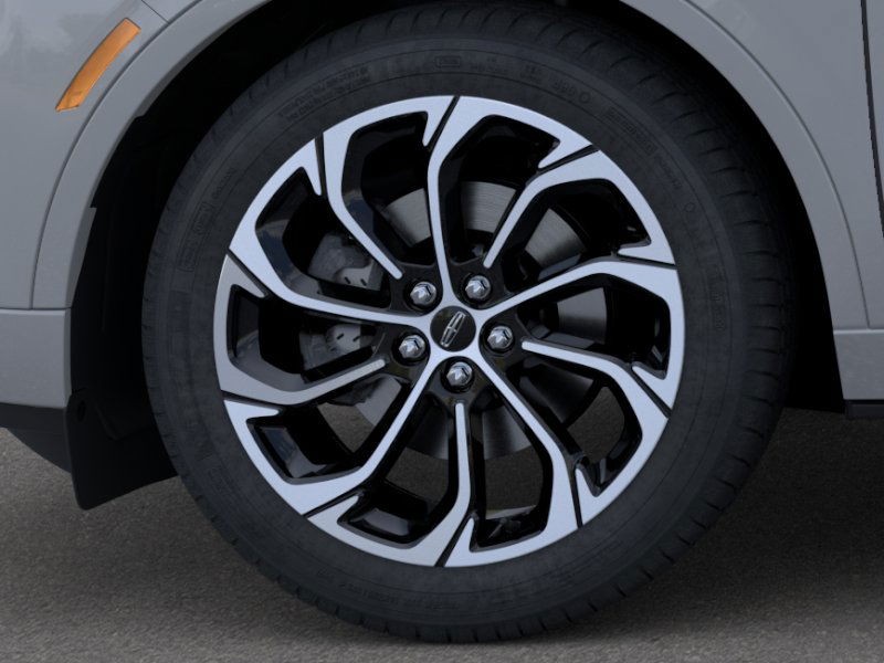 Lincoln Nautilus Vehicle Full-screen Gallery Image 19