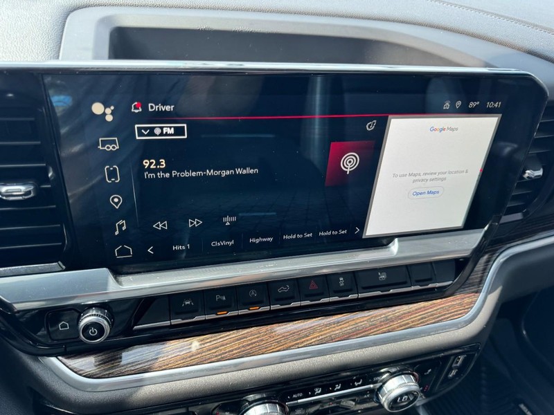 GMC Sierra 1500 Vehicle Full-screen Gallery Image 16
