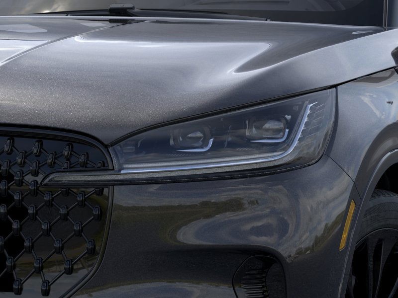 Lincoln Aviator Vehicle Full-screen Gallery Image 18